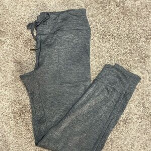 Aerie Joggers Fleece Lines. Grey. Size large